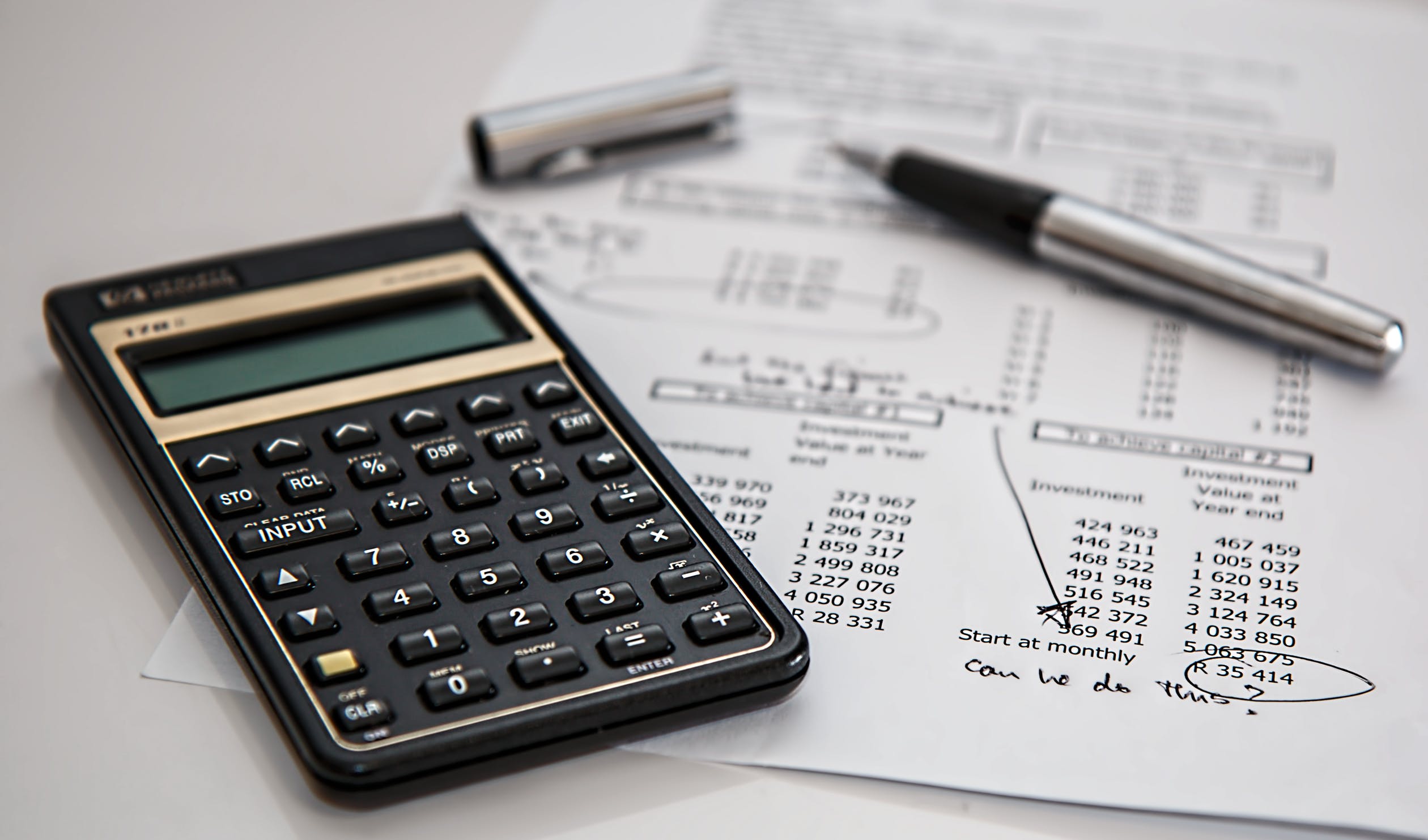 calculator-calculation-insurance-finance-53621-1